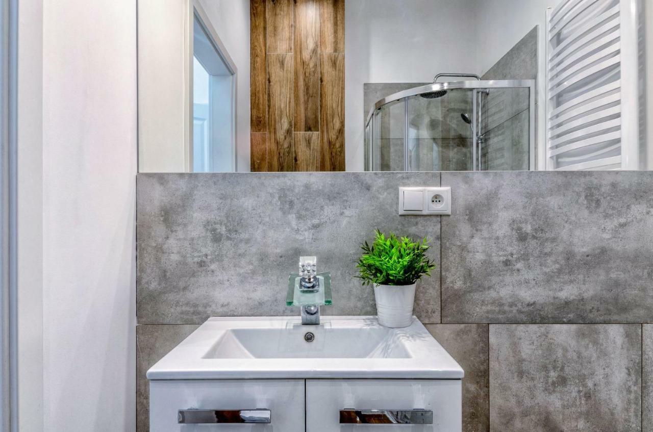 Apartamenty Lubartowska Street ลูบลิน ภายนอก รูปภาพ